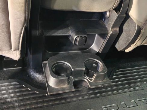 Used 2019 Ford F250 XL w/ Power Equipment Group AWD/4WD image 31