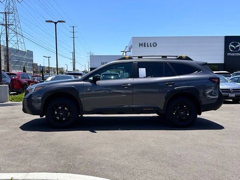 Used 2022 Subaru Outback Wilderness w/ Wilderness Package AWD/4WD image 8