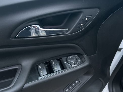 Used 2022 Chevrolet Equinox Premier image 14