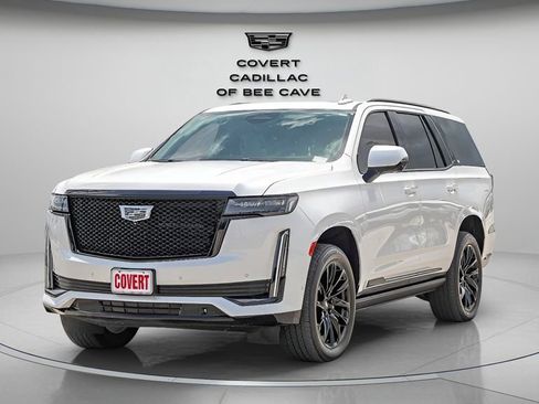 Used 2024 Cadillac Escalade Sport Platinum w/ LPO, ONYX Package image 9