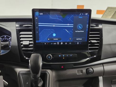 Used 2023 Ford Transit 350 XLT image 32