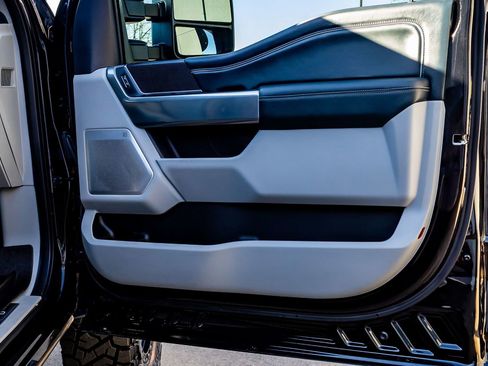 Used 2024 Ford F250 Limited w/ FX4 Off-Road Package image 32