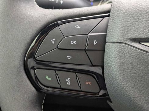 New 2027 Chrysler Pacifica Limited FWD image 28