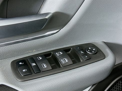 Used 2022 RAM 1500 Big Horn image 15