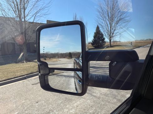 Used 2015 GMC Sierra 2500 Denali image 21