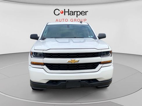 Used 2018 Chevrolet Silverado 1500 Custom w/ Custom Value Package AWD/4WD image 8
