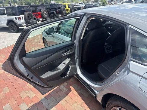Certified 2024 Honda Accord EX-L image 27