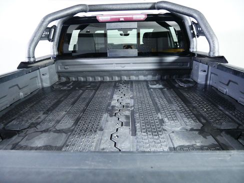 Used 2019 GMC Sierra 1500 Denali w/ Denali Ultimate Package AWD/4WD image 18