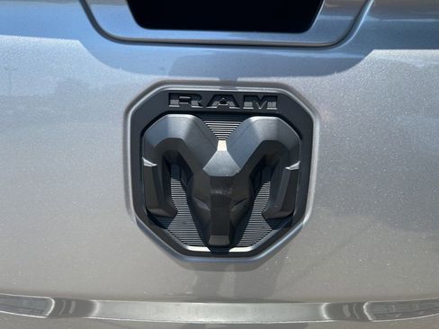 Used 2021 RAM 1500 Big Horn AWD/4WD image 16