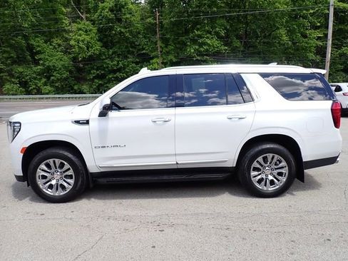 Used 2021 GMC Yukon Denali AWD/4WD image 9