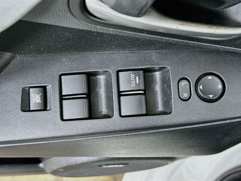 Used 2012 MAZDA MAZDA3 s Touring FWD image 15