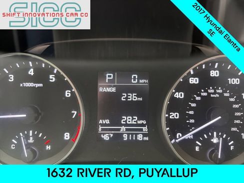 Used 2017 Hyundai Elantra SE image 4