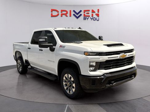 New 2026 Chevrolet Silverado 2500 Custom w/ Custom Value Package AWD/4WD image 8