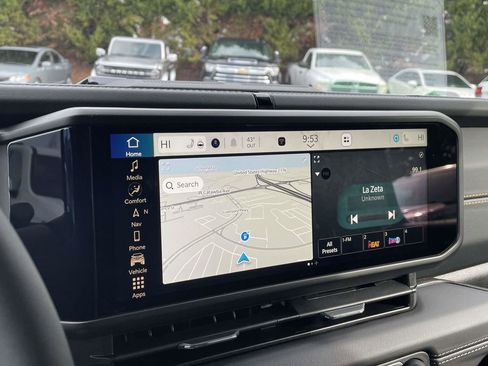 New 2026 Jeep Wrangler Unlimited Sahara AWD/4WD image 15