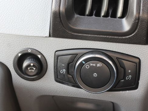 Used 2019 Ford Transit 350 XL RWD image 18