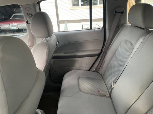 Used 2006 Chevrolet HHR LT FWD image 5