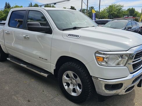 Used 2020 RAM 1500 Big Horn AWD/4WD image 2