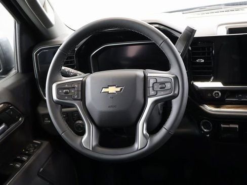 New 2026 Chevrolet Silverado 1500 LT w/ Z71 Off-Road Package AWD/4WD image 14