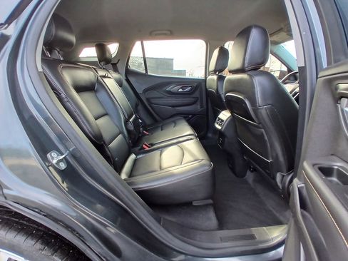 Used 2018 GMC Terrain SLT w/ Preferred Package image 19