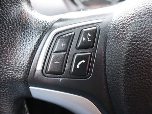 Used 2013 BMW 128i Convertible RWD image 26