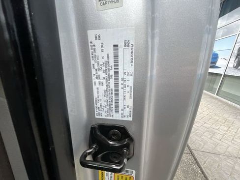 Used 2019 Ford F150 XLT image 33