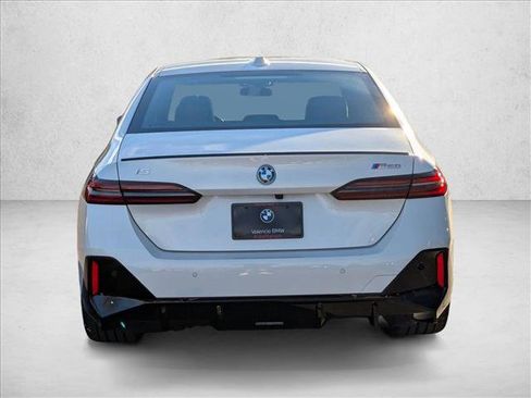 New 2025 BMW i5 M60 w/ Premium Package image 8