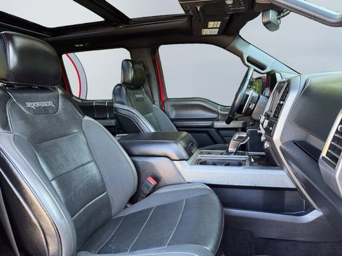 Used 2019 Ford F150 Raptor w/ Equipment Group 802A Luxury image 27