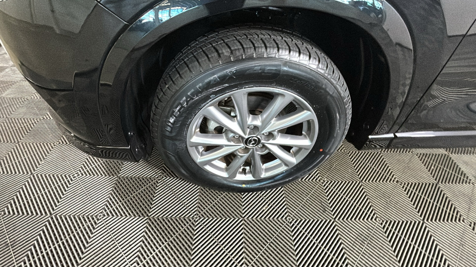 Used 2025 MAZDA CX-5 AWD 2.5 S w/ Preferred Package image 10