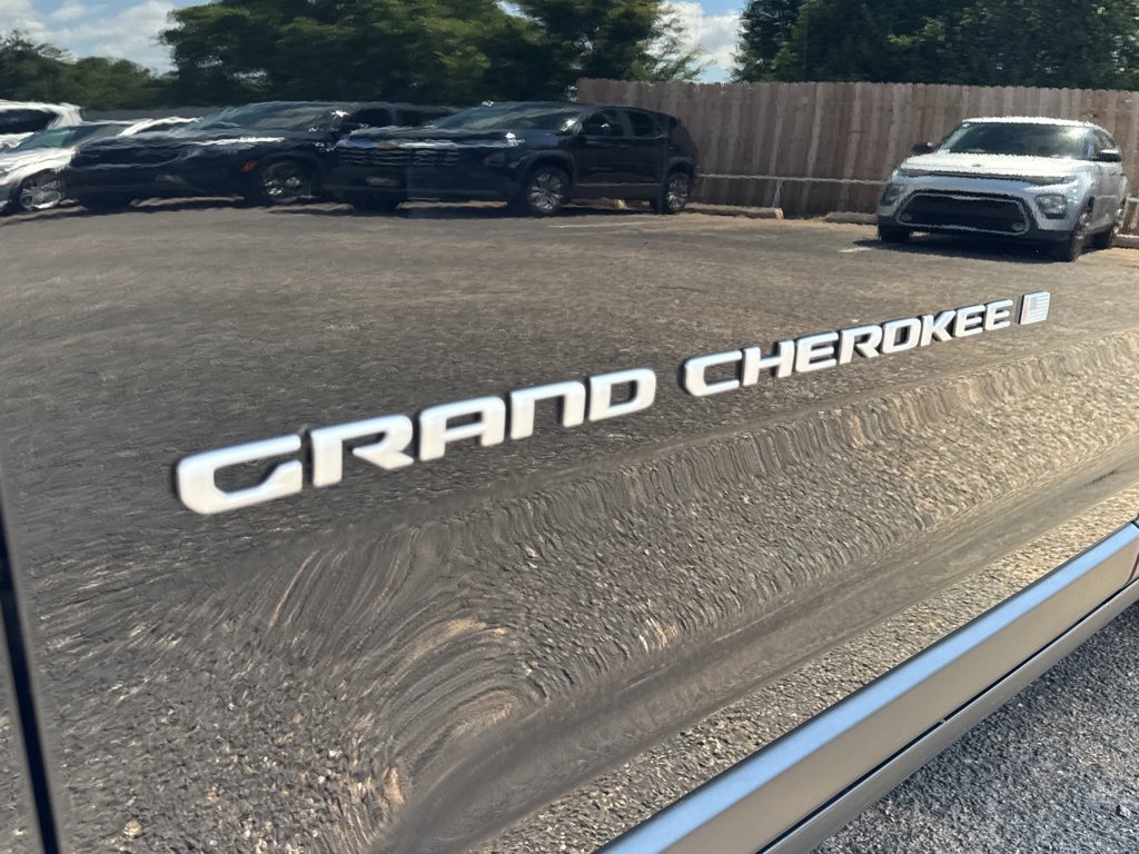 Used 2026 Jeep Grand Cherokee L Limited RWD image 31