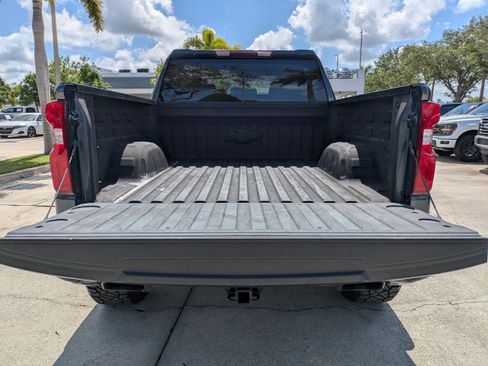 Used 2021 Chevrolet Silverado 1500 RST AWD/4WD image 14