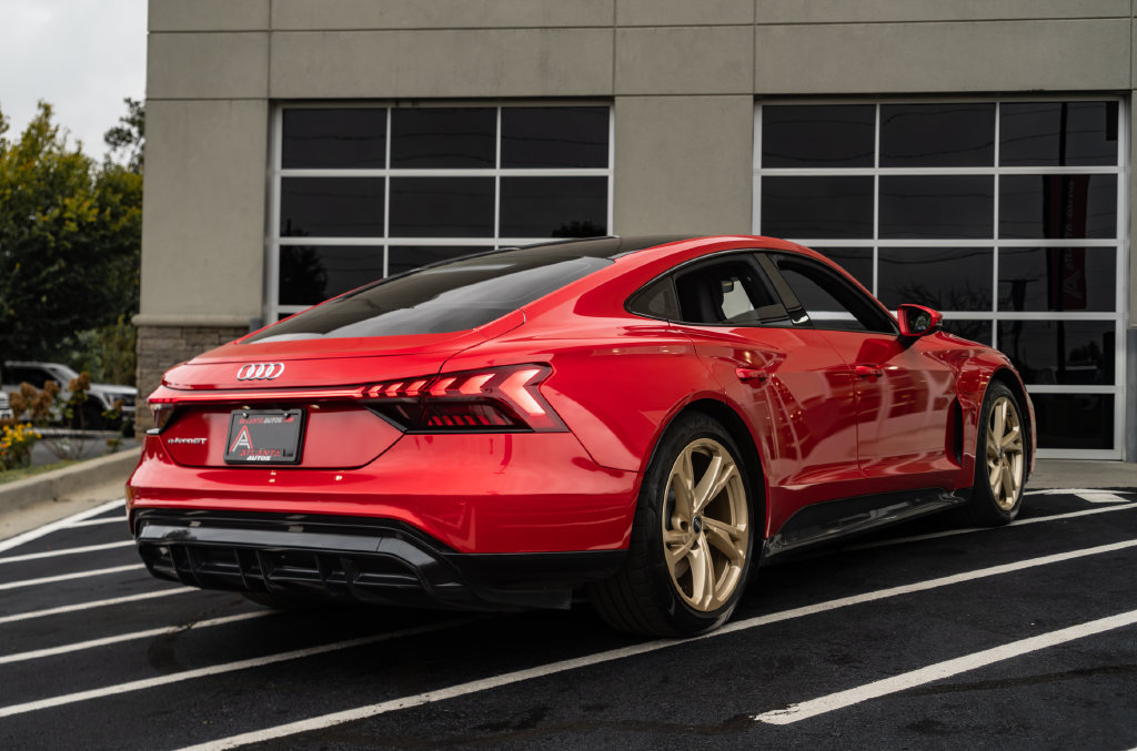 Used 2022 Audi e-tron GT Premium Plus AWD/4WD image 10