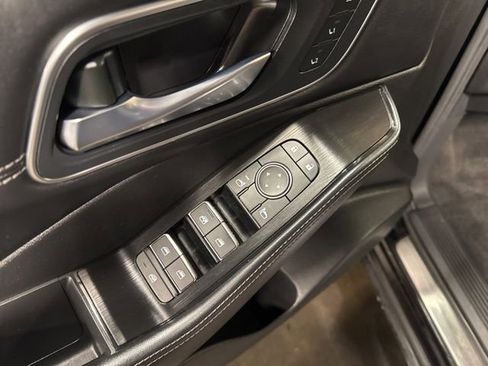 Used 2023 Nissan Rogue Platinum w/ Platinum Premium Package image 8