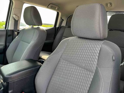 Used 2023 Toyota Tacoma SR5 w/ Technology Package AWD/4WD image 13