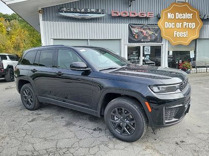 New 2027 Jeep Grand Cherokee Altitude
