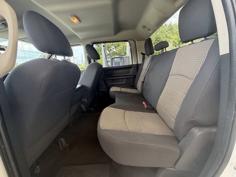 Used 2011 RAM 2500 ST w/ ST Popular Equipment Group RWD image 9