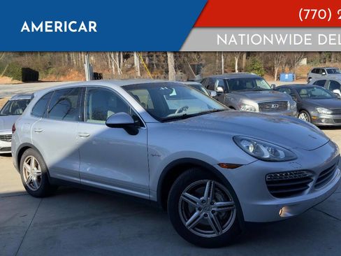 Used 2011 Porsche Cayenne S image 1