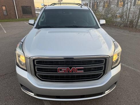 Used 2015 GMC Yukon XL SLT image 9