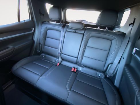 New 2026 GMC Terrain Elevation w/ Elevation Premium Package image 24