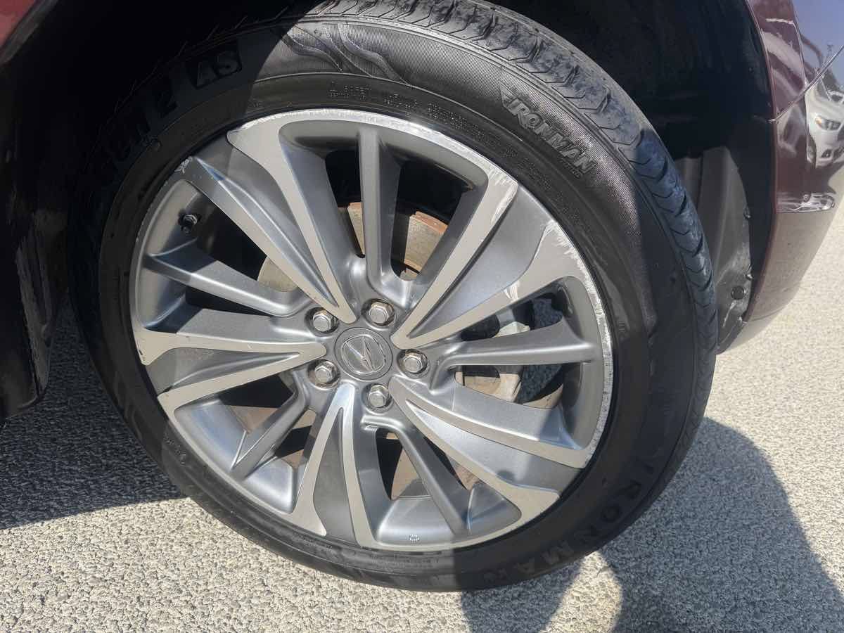Used 2017 Acura MDX w/ Technology Package FWD image 16