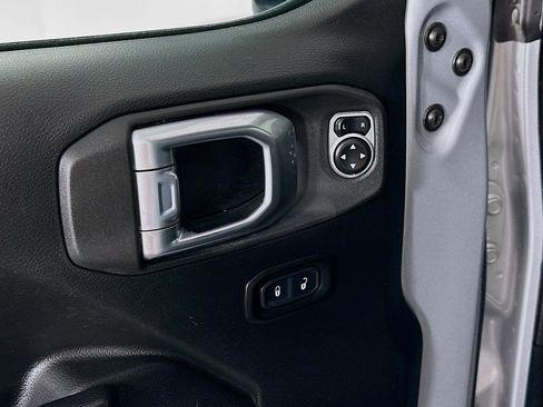 Certified 2022 Jeep Wrangler Unlimited Sport image 27