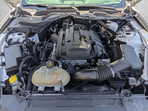 Used 2018 Ford Mustang Premium image 25