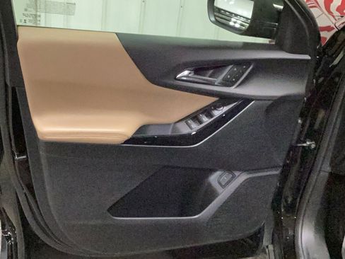 New 2026 Chevrolet Equinox ACTIV w/ Convenience Package III image 10