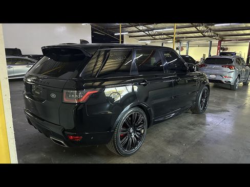 Used 2021 Land Rover Range Rover Sport HSE Dynamic AWD/4WD image 4