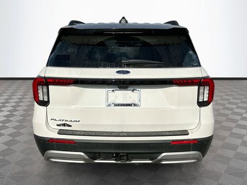 New 2026 Ford Explorer Platinum image 5