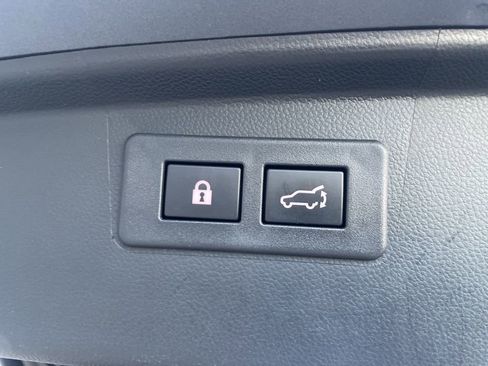 Used 2022 Subaru Outback Premium w/ Popular Package #1 image 22