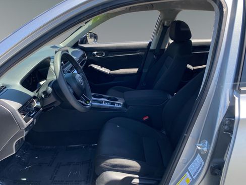 Used 2025 Honda Civic LX image 9