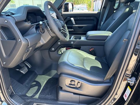 Used 2024 Land Rover Defender 110 V8 image 7