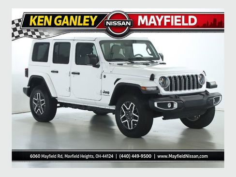 Used 2025 Jeep Wrangler Unlimited Sahara AWD/4WD image 1