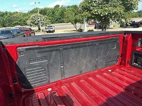 Used 2023 Ford F150 Lariat image 13