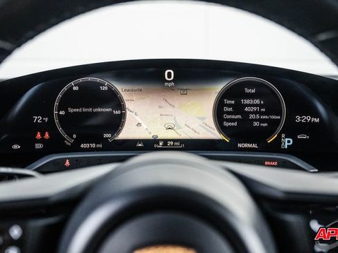 Used 2021 Porsche Taycan 4S w/ Premium Package image 12